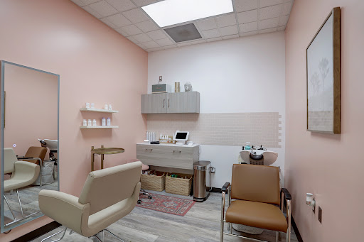 Sola Salons Greenbrier - Thumbnail