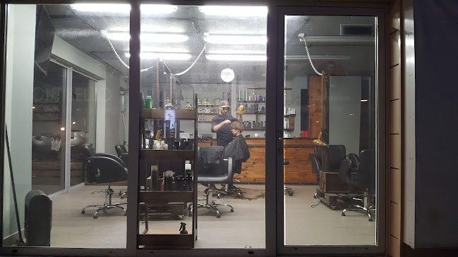 L.STUDIO / studio fryzjerskie - Salon fryzjerski