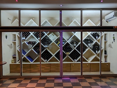bar
