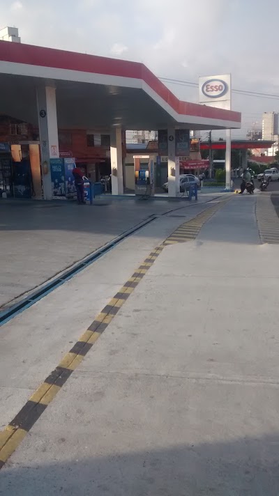 Photos of Esso EDS La Aurora