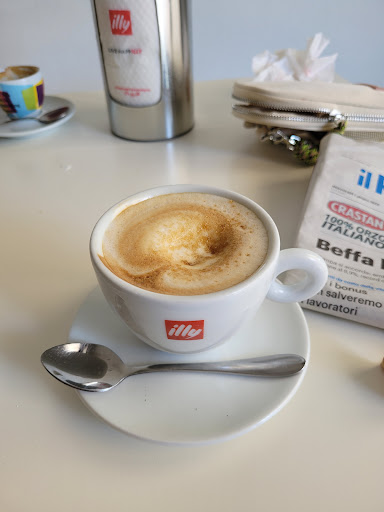 Al piccolo caffè - Visual