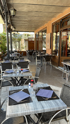Photo 8 - restaurant les 3 biches