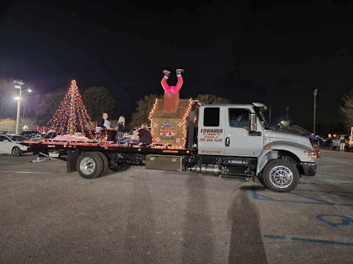 Edwards Towing - Thumbnail