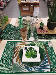 Photo n°10 de Jour de Fête à Harfleur (Magasin de déguisements)