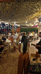 Photo n°17 de CHACHA LA PLAGE à Antibes (Restaurant)