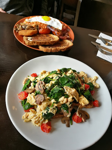 Comments and reviews of Prince of Wales, Brixton