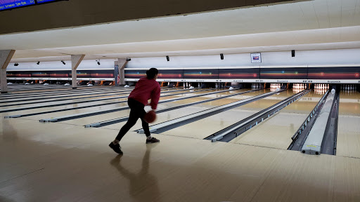 Mountaineer Bowling Lanes
