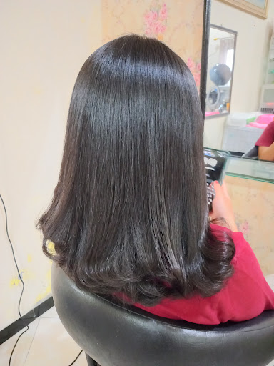 Shasaa Salon lumajang