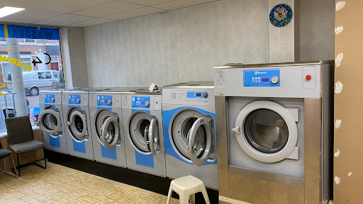Zelfservice Wasserette, Selfservice Laundry, Automatisch Wasserette, Automatic Laundry,”7“Dagen Open,Kleding Reparatie,kleeding Altering,