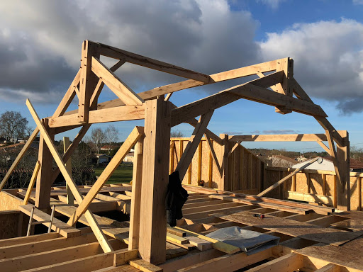 Photo de GUIDI - Charpentier couvreur Construction bois traditionnelle à Andernos-les-Bains (33510)