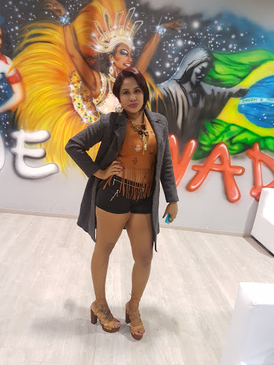 Mas Que Nada - Visual
