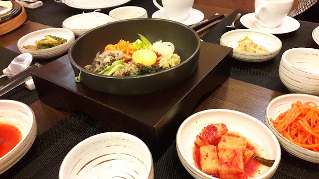 White Crane Restaurant