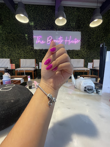 The Beauty House Mazatlán - Thumbnail