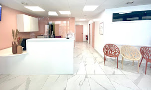 Photo n°1 de Dentiste Paris 18 Centre medico-dentaire Myrha Paris 18 eme à Paris (Dentiste)