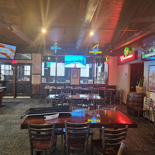 Break Away II Sports Lounge - Thumbnail
