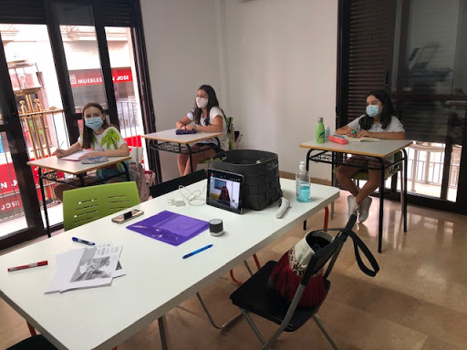 TeamColo English School - Thumbnail