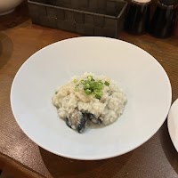 オイスターキッチンシャッカーズルーム【産地直結新鮮な牡蠣！】