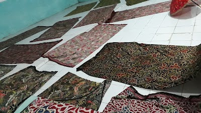 Photos of Rahmah Batik Sutra Madura
