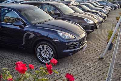 Photos of Automobile Can - exclusivity since 1979