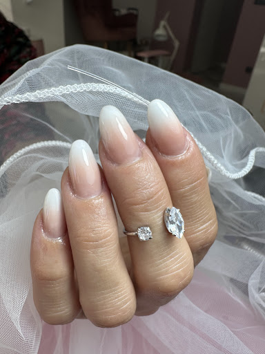 Andrea Lux Nails - Thumbnail