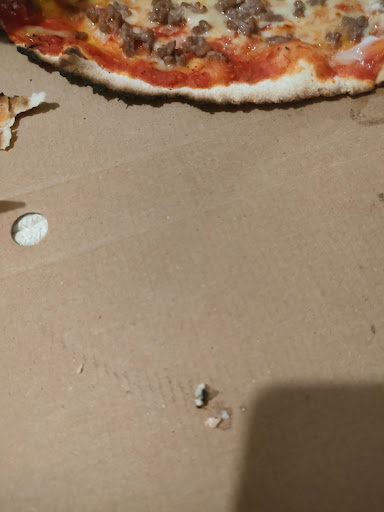 Photo 2 - Pizza La Bella