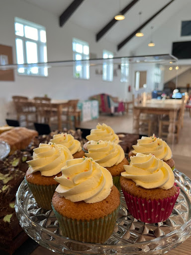 Purple Elephant Cakes Swansea - Thumbnail