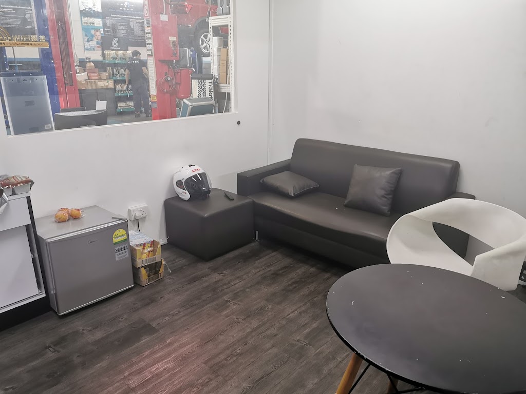 V-Tec Asia Automotive Pte Ltd - car servicing Singapore facility photo 2