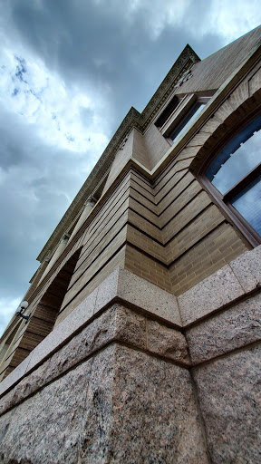 Johnson County Courthouse - Visual