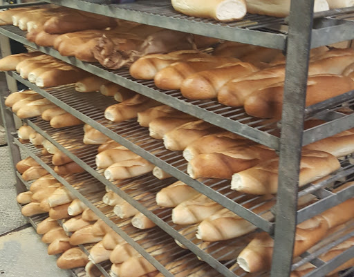 II Panettiere Bakery - Thumbnail