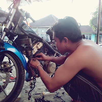 Photos of diva motor