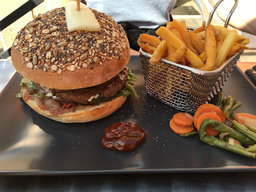 Photo 2 - Salm's Burgers bar