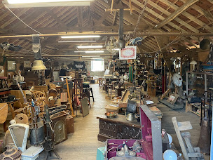 Photo n°16 de Brocante - Les Tricounis à Payrignac (Magasin d'antiquités)