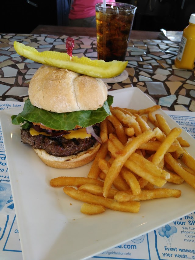 Golden Lion Café