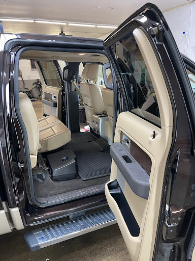 Hellafresh Detailing - Visual