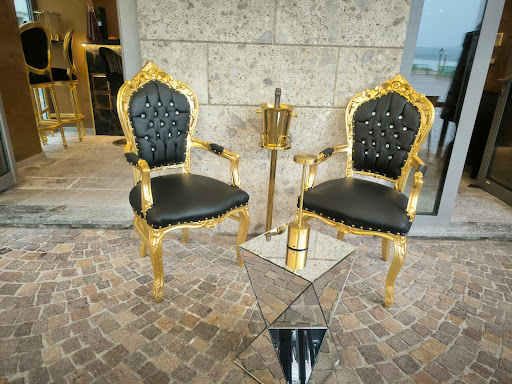 GOLD loungebar & food