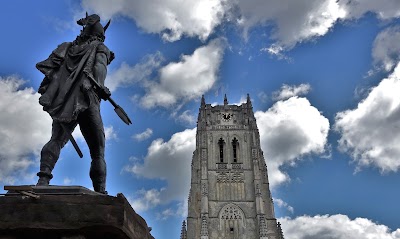 Photos of Basilica Tongeren