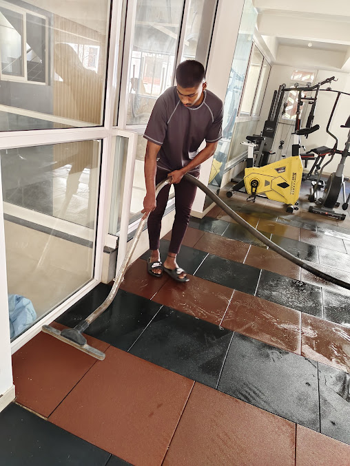 Af1qipnaimmhvj2r8akhetlewflvyosdtkgabd32vmol=s677 K No