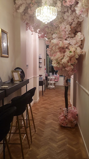 SKIN Lounge Aesthetics