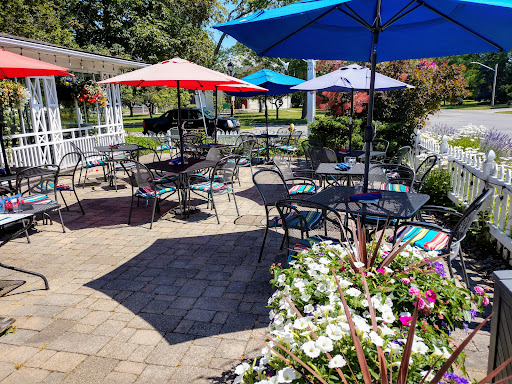 Zees Grill - Visual