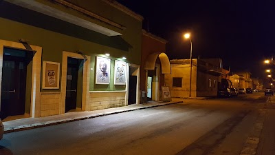 Nuovo Cinema Paradiso