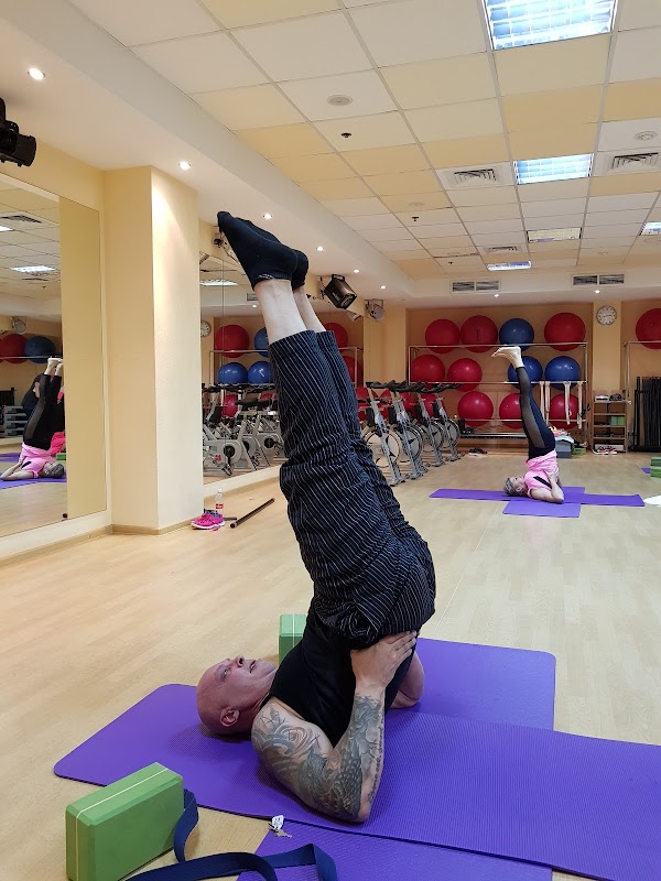 Авакс фитнес клуб краснодар. Европейский фитнес. Europa фитнес клуб. Пилатес Краснодар красных Партизан. Европа фитнес Новосибирск.