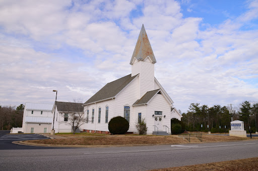 Round Hill Baptist Church - Thumbnail