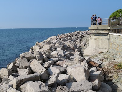 Dam and the seafront Nazario Sauro