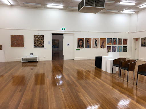Kyabram Town Hall and information centre Logo