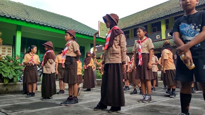 Photos of SDN REJOWINANGUN UTARA 1