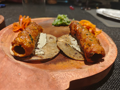 Kashmash by Fahd by null