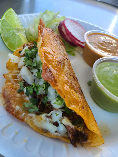 Los Chachos Taco Truck