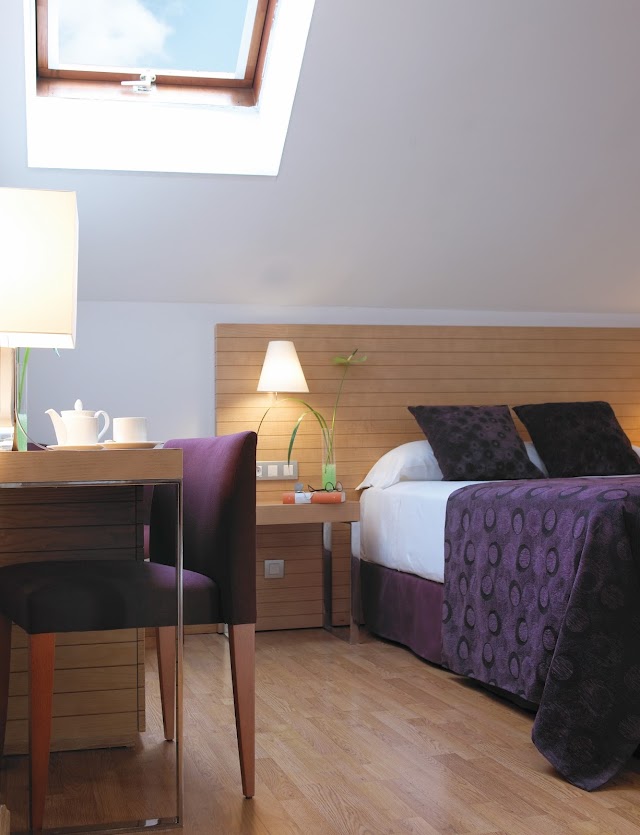 Hotel NH Zaragoza Centro