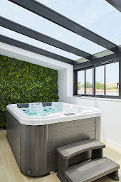 Photo n°2 de Be Well Canada Spa - Nantes à Sainte-Luce-sur-Loire (Magasin de spa)