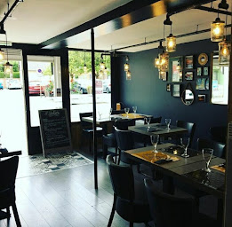 Photo n°2 de Crêperie L'atelier Gourmand à Pont-l'Évêque (Restaurant français)